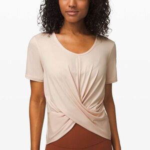 Lululemon - Holistic White Do The Daily Short Sleeve Twist Front Tee